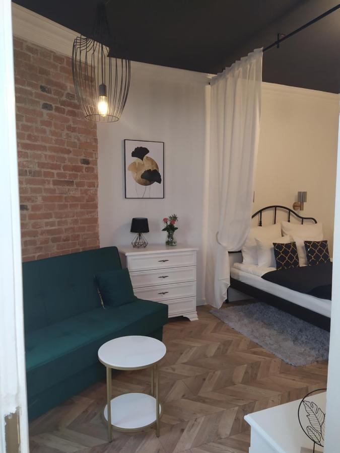 Ndm Apartament Warsaw Luaran gambar
